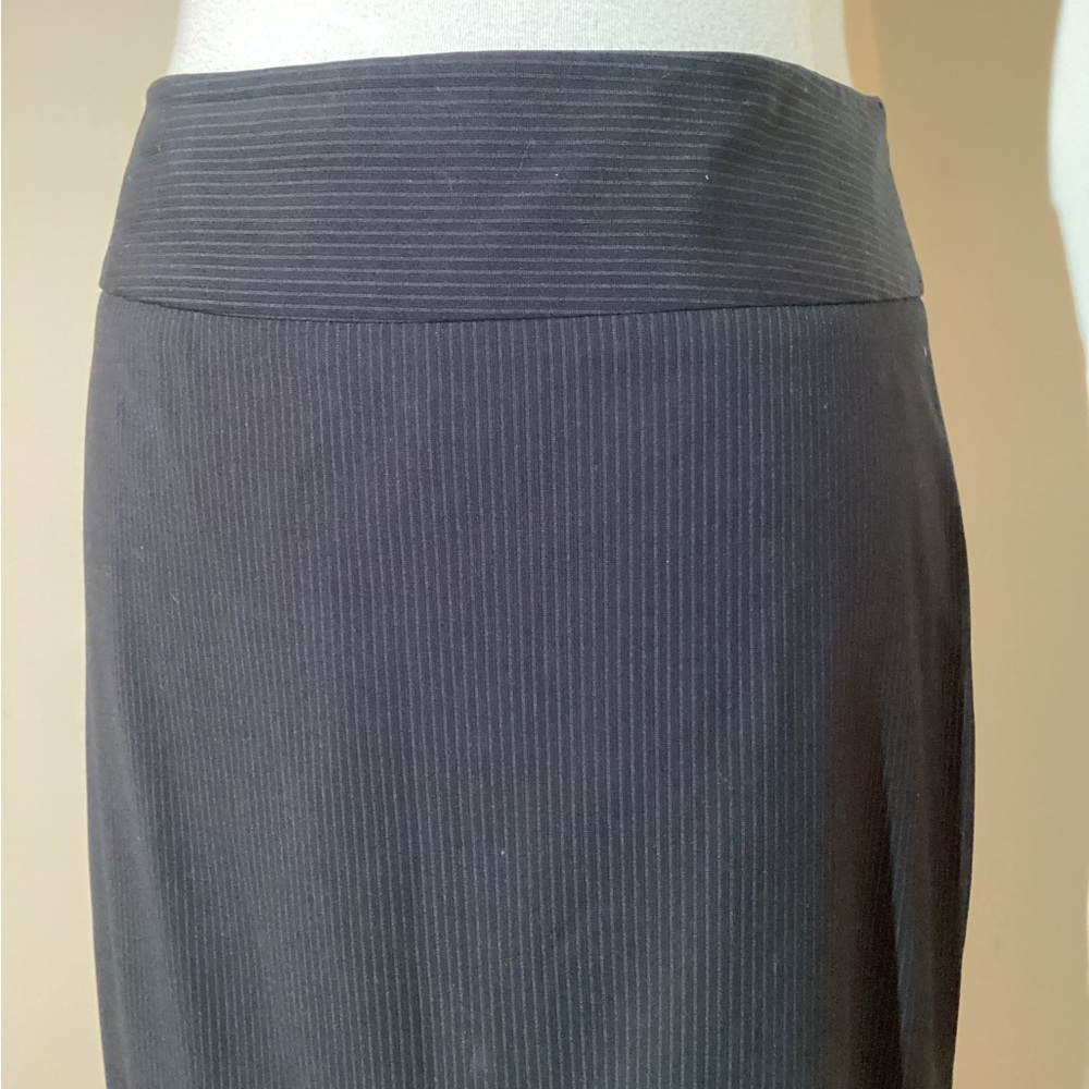 The Limited Collection Pinstripe Pencil Skirt.Kick pleat, side zip,fully lined,8